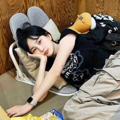 艳阳春水惊鸿